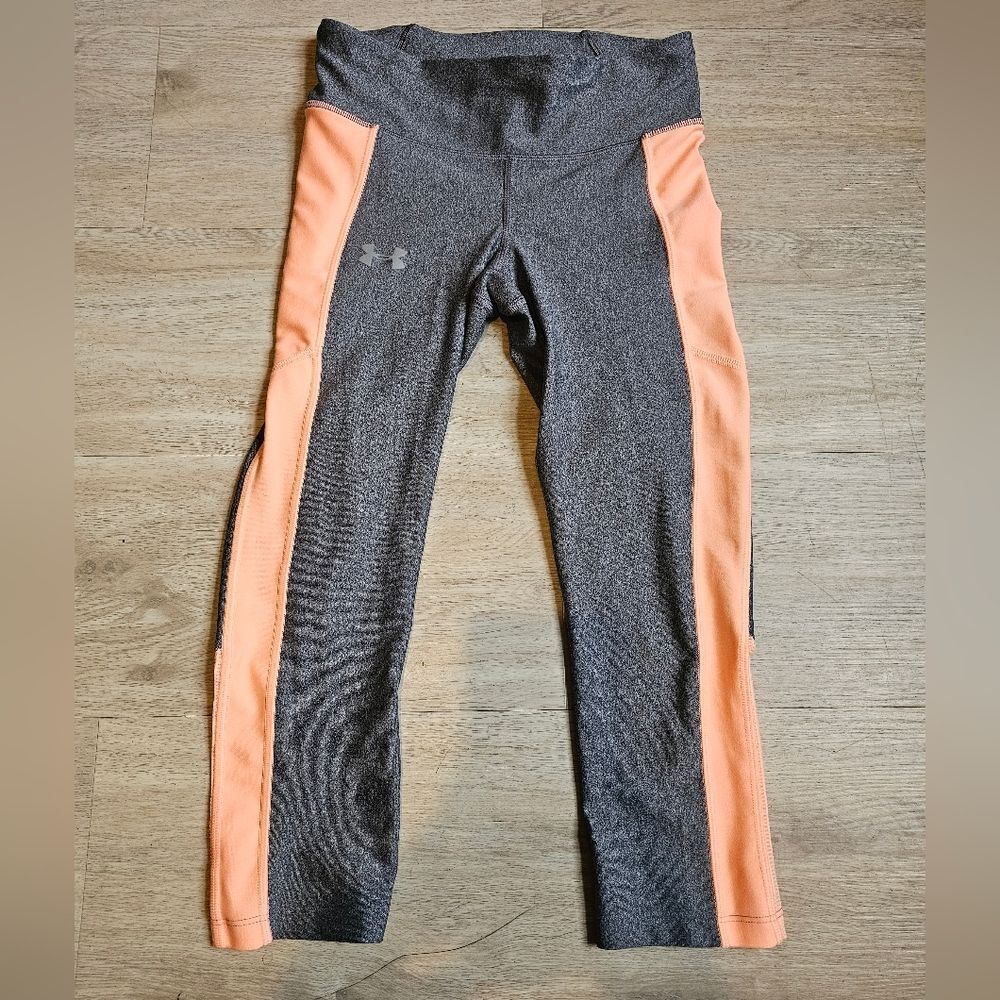 Womens Size S Peach and Grey Underarmour Leggings
